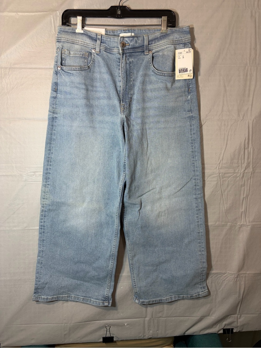226. H&M Cropped Wide Leg High Waist Light